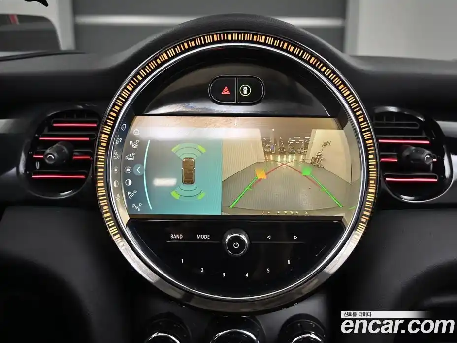 Mini Cooper Convertible 2024 2.0 Автомат в Москве № 136634, фото 17