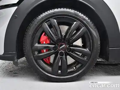 Mini Cooper Convertible 2024 2.0 Автомат в Москве № 136634, миниатюра 5