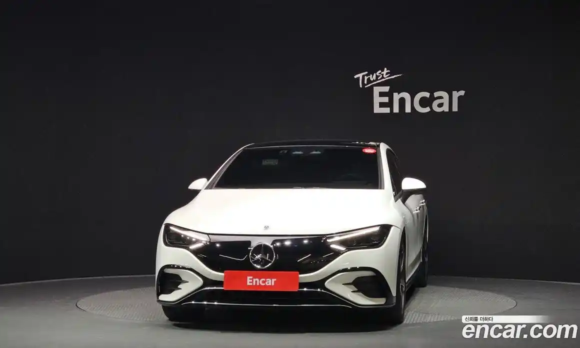 Mercedes-Benz EQE 2023 0.3 Автомат в Москве № 137956, фото 20