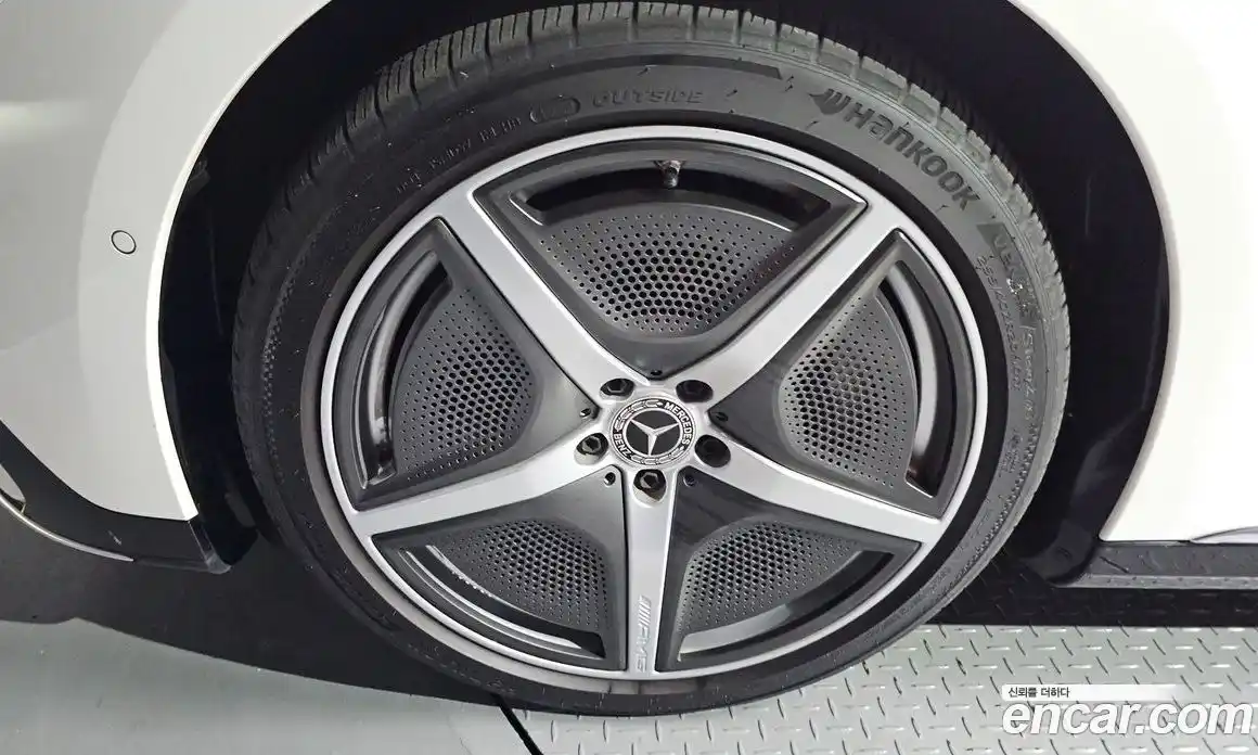 Mercedes-Benz EQE 2023 0.3 Автомат в Москве № 137956, фото 3