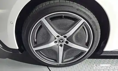 Mercedes-Benz EQE 2023 0.3 Автомат в Москве № 137956, миниатюра 3