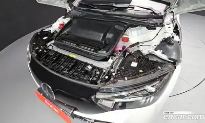 Mercedes-Benz EQE 2023 0.3 Автомат в Москве № 137956, миниатюра 4