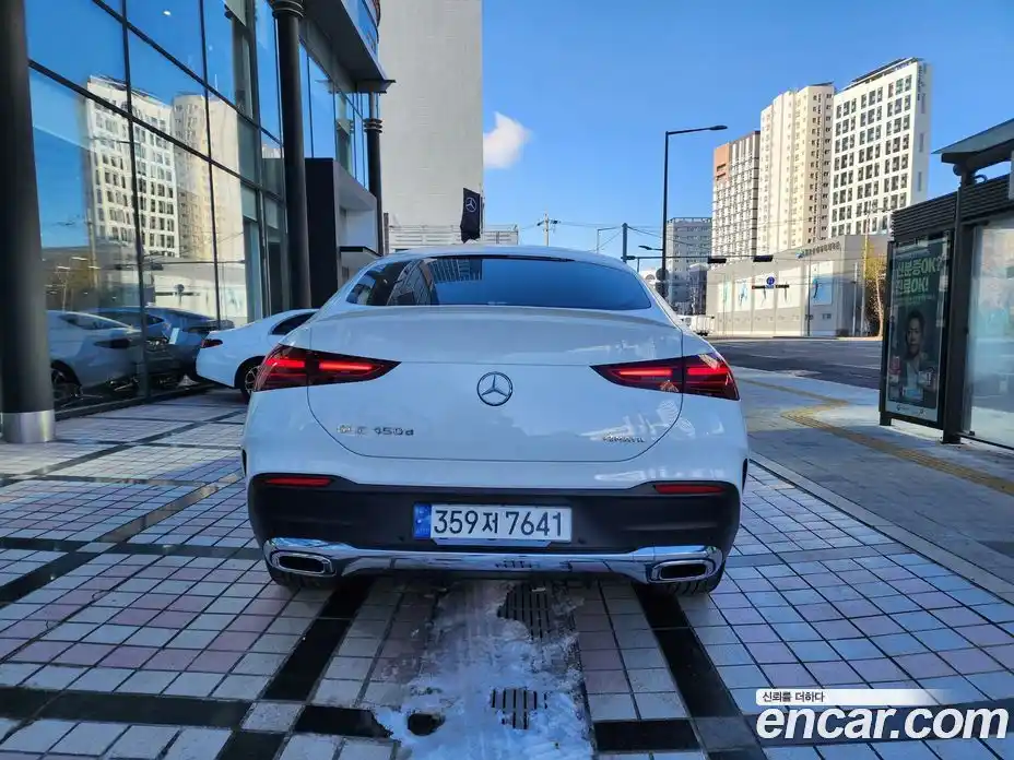 Mercedes-Benz GLE-Class 2023 3.0 Автомат в Москве № 138127, фото 4