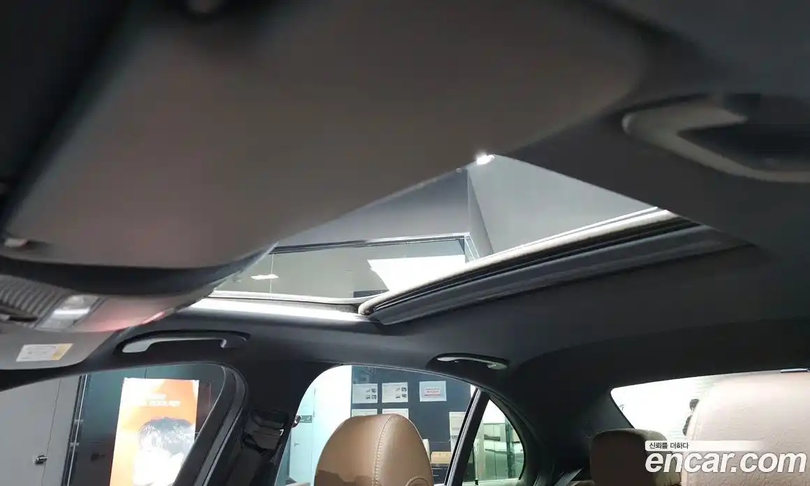 Mercedes-Benz E-Class 2021 2.0 Автомат в Москве № 139992, фото 19