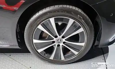 Mercedes-Benz E-Class 2021 2.0 Автомат в Москве № 139992, миниатюра 5