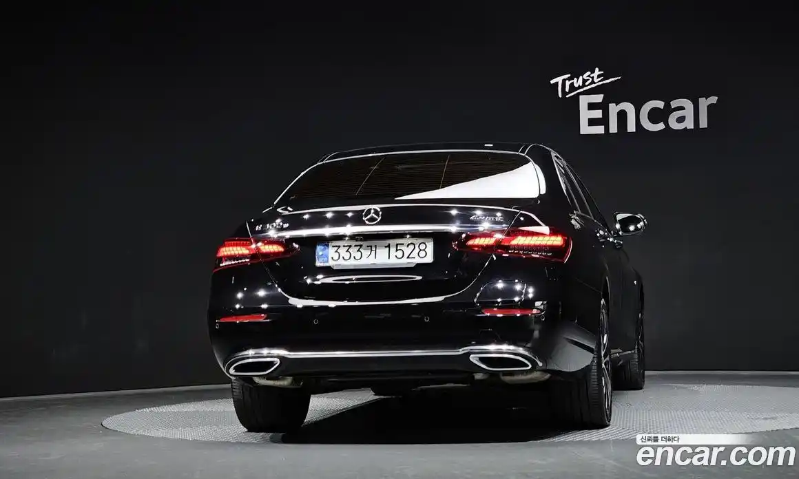 Mercedes-Benz E-Class 2021 2.0 Автомат в Москве № 139992, фото 7