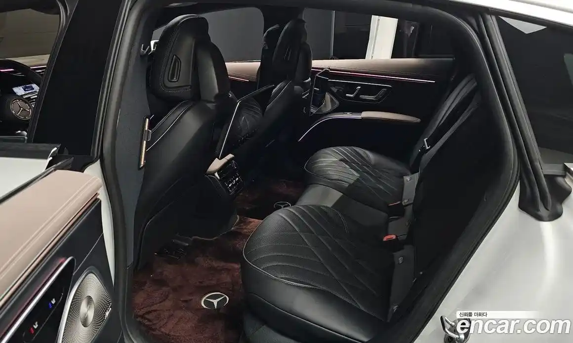 Mercedes-Benz EQS 2023 0.3 Автомат в Москве № 141790, фото 12