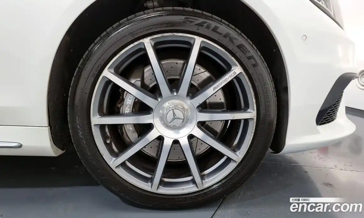 Mercedes-Benz S-Class 2015 5.5 Автомат в Москве № 143020, фото 14