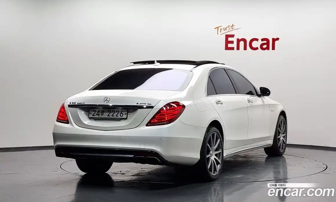 Mercedes-Benz S-Class 2015 5.5 Автомат в Москве № 143020, фото 17