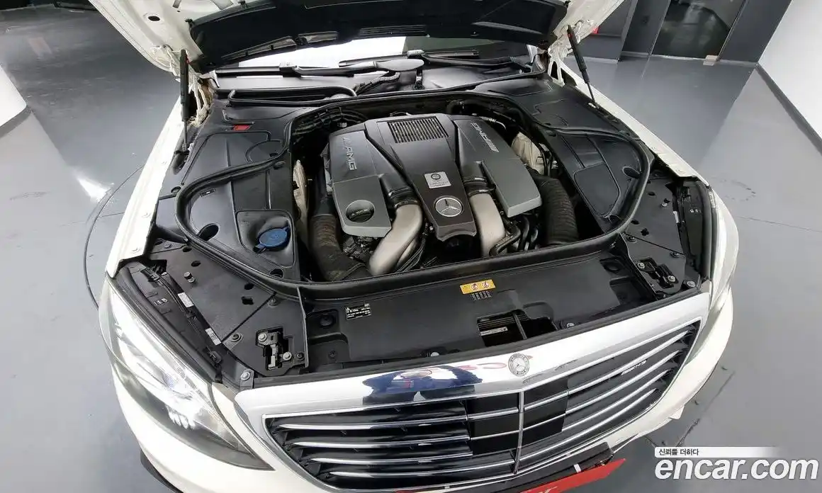 Mercedes-Benz S-Class 2015 5.5 Автомат в Москве № 143020, фото 18