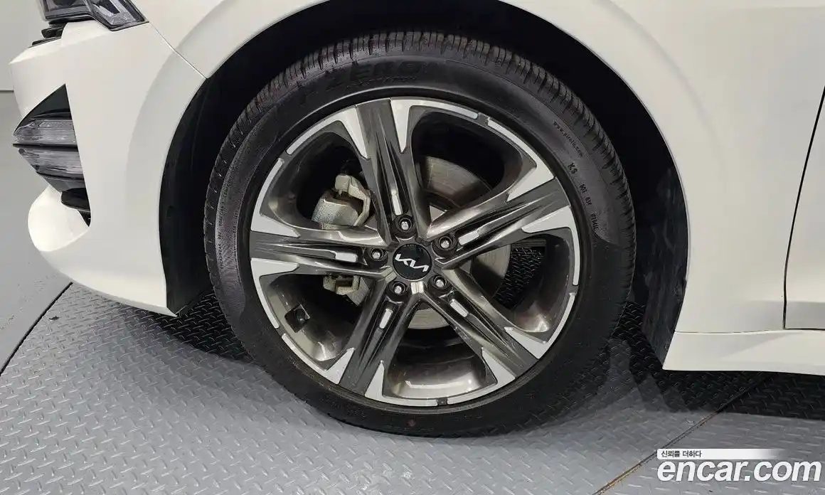 Kia K5 2022 1.6 Автомат в Москве № 14426, фото 19