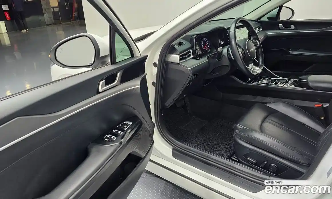 Kia K5 2022 1.6 Автомат в Москве № 14426, фото 20