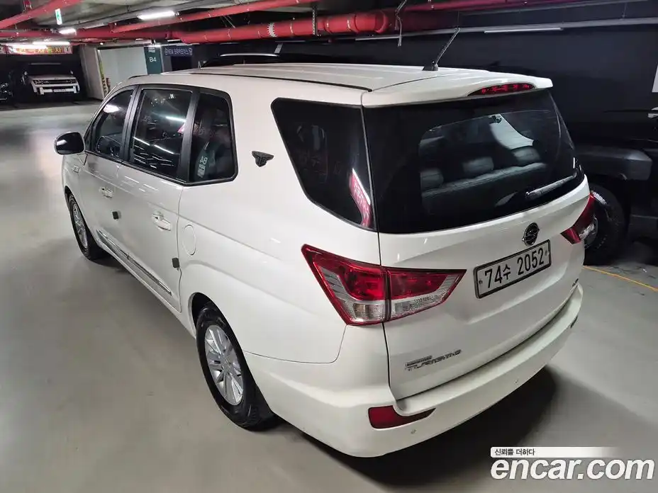 SsangYong Korando 2015 2.0 Автомат в Москве № 147383, фото 3