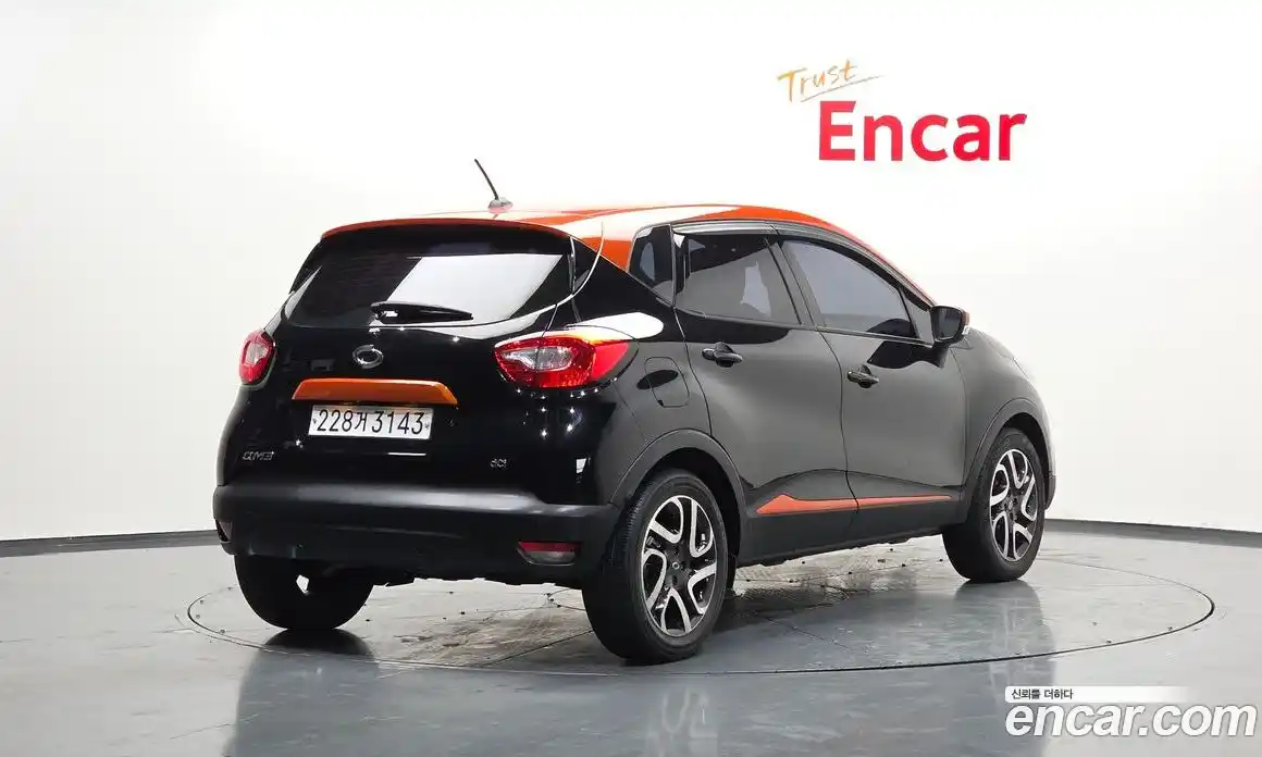 Renault QM3 2015 1.5 Автомат в Москве № 148540, фото 15