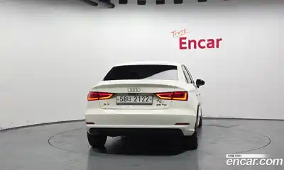 Audi A3 2015 1.6 Автомат в Москве № 149855, миниатюра 6