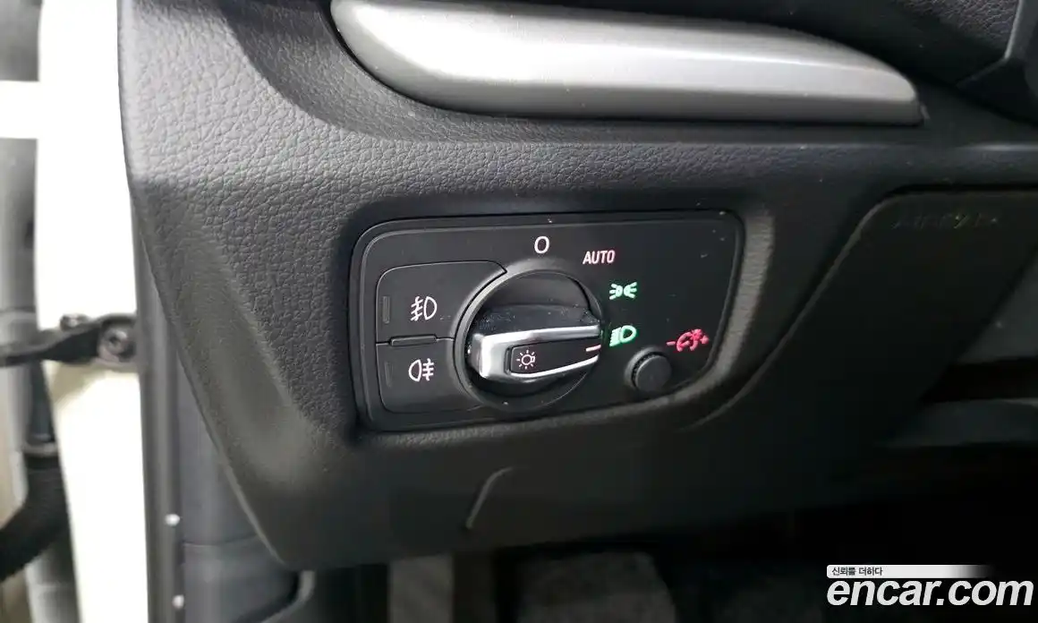 Audi A3 2015 1.6 Автомат в Москве № 149855, фото 9