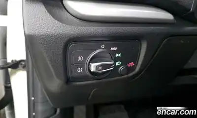 Audi A3 2015 1.6 Автомат в Москве № 149855, миниатюра 9