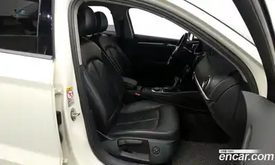 Audi A3 2015 1.6 Автомат в Москве № 149855, миниатюра 10