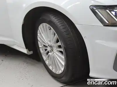 Audi A6 2020 2.0 Автомат в Москве № 156193, миниатюра 5