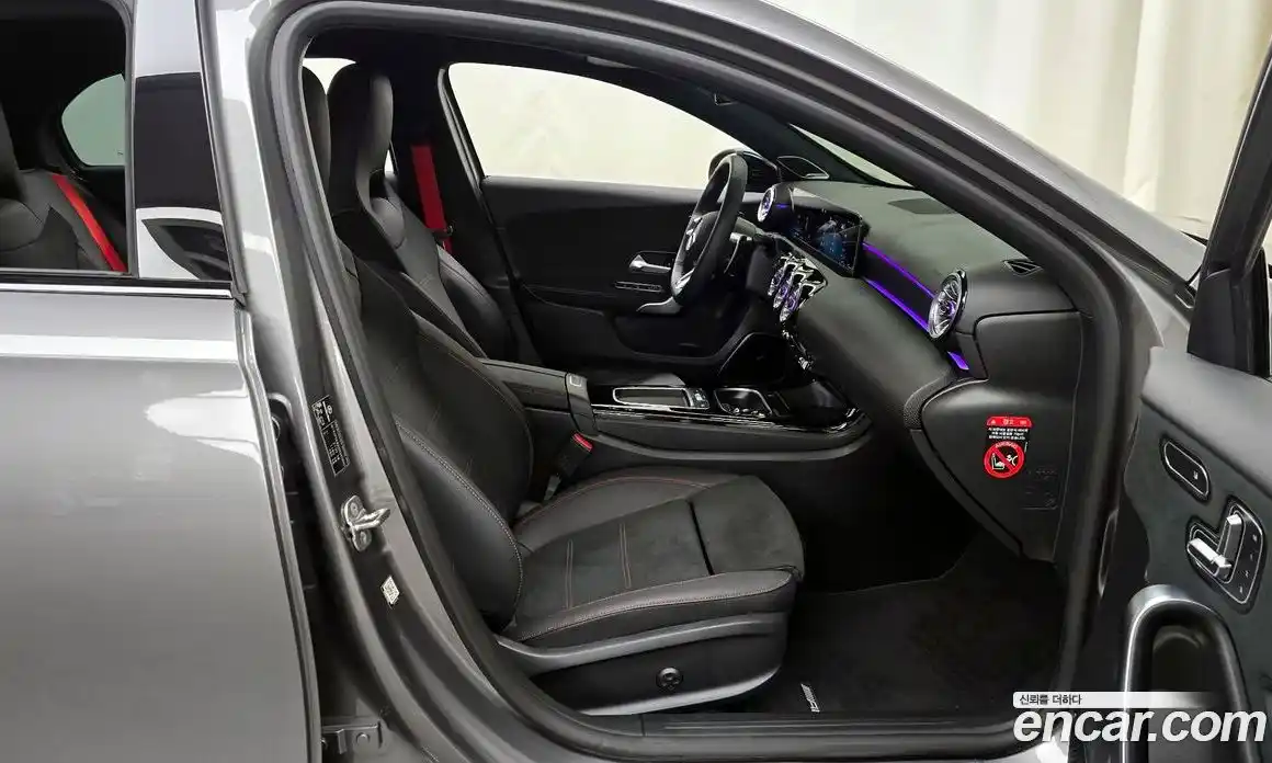 Mercedes-Benz A-Class 2025 2.0 Автомат в Москве № 159993, фото 14