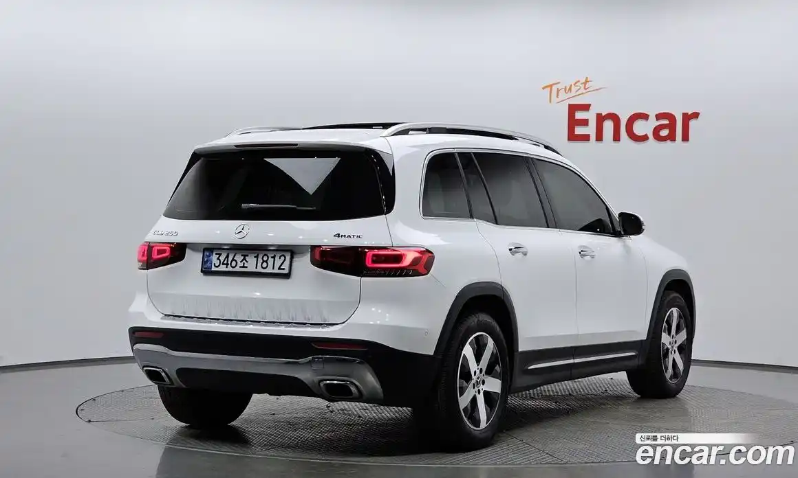 Mercedes-Benz GLB-Class 2020 2.0 Автомат в Москве № 160896, фото 16