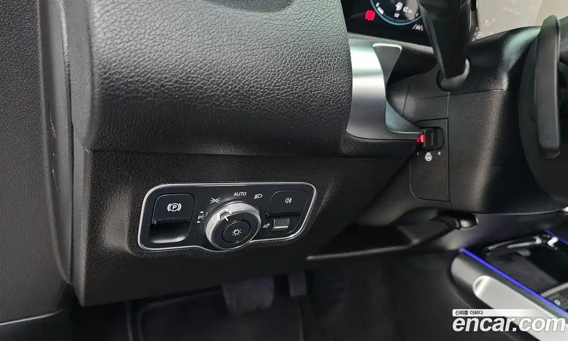 Mercedes-Benz GLB-Class 2020 2.0 Автомат в Москве № 160896, фото 18