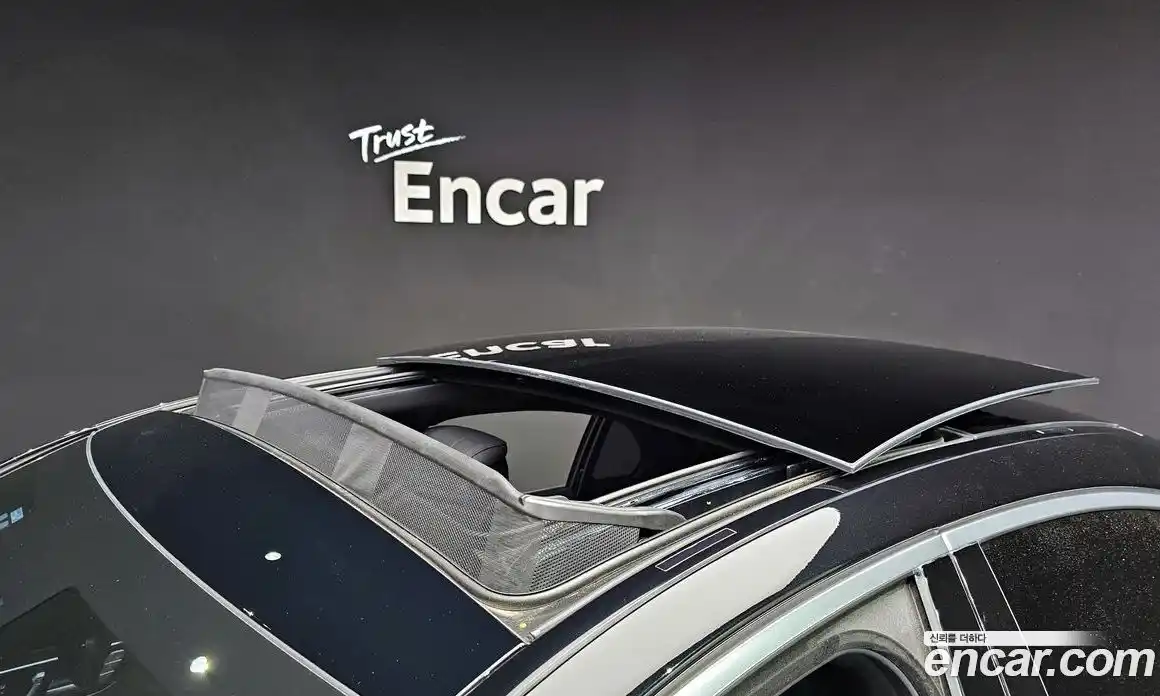 Mercedes-Benz S-Class 2023 2.9 Автомат в Москве № 161367, фото 19