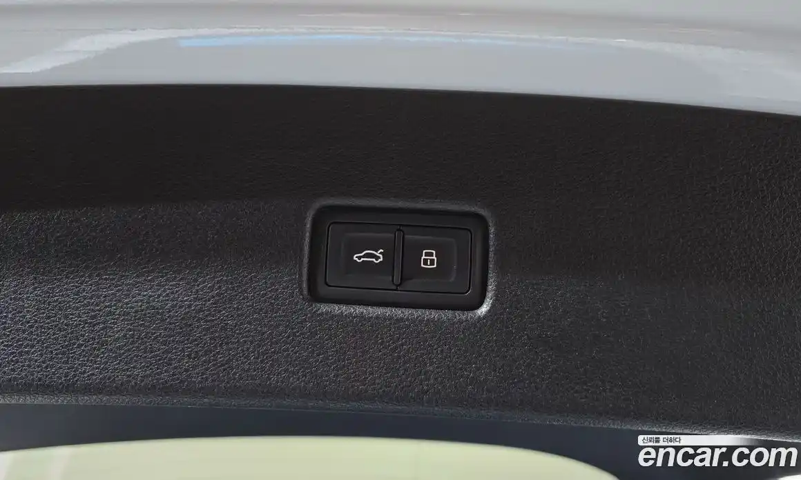 Audi Q5 2022 2.0 Автомат в Москве № 162692, фото 3