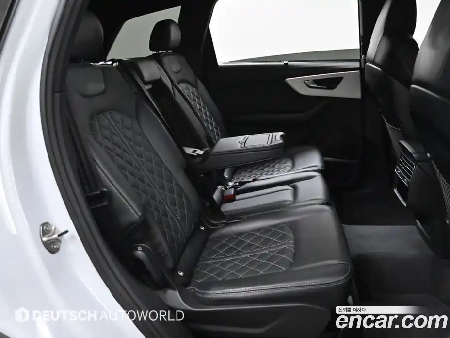 Audi Q7 2023 3.0 Автомат в Москве № 162878, фото 12