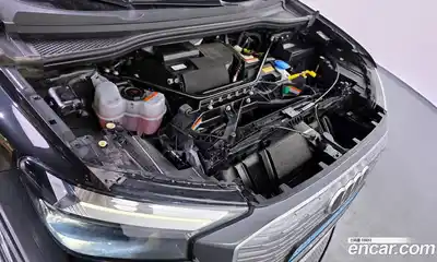 Audi Q4 e-tron 2022 0.2 Автомат в Москве № 163137, миниатюра 3