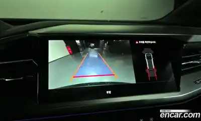 Audi Q4 e-tron 2022 0.2 Автомат в Москве № 163137, миниатюра 5