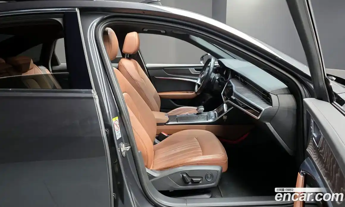 Audi A6 2023 2.0 Автомат в Москве № 163704, фото 3