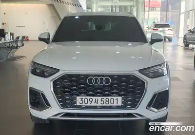 Audi Q5 2023 2.0 Автомат в Москве № 164033, миниатюра 3