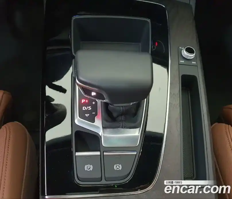 Audi Q5 2023 2.0 Автомат в Москве № 164033, фото 9