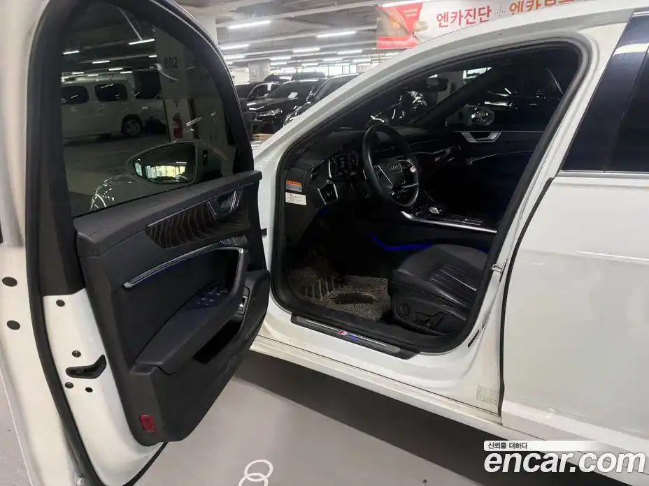 Audi A6 2023 2.0 Автомат в Москве № 164104, фото 15