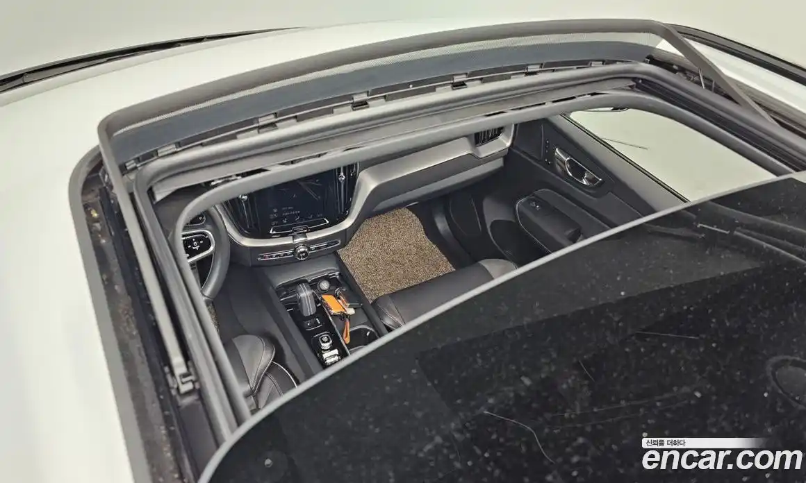 Volvo XC60 2021 2.0 Автомат в Москве № 164533, фото 19