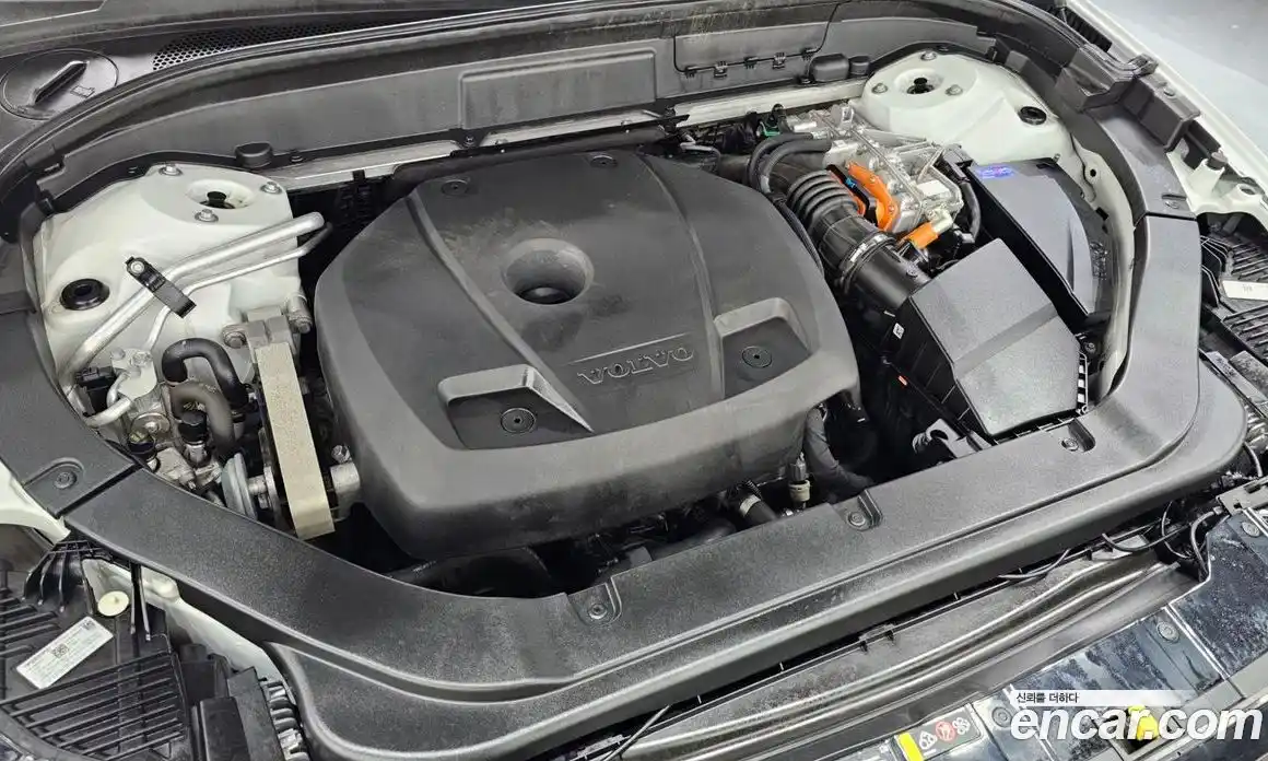 Volvo XC60 2021 2.0 Автомат в Москве № 164533, фото 6