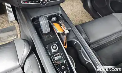 Volvo XC60 2021 2.0 Автомат в Москве № 164533, миниатюра 9