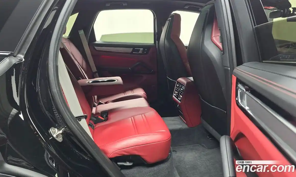 Porsche Cayenne 2022 3.0 Автомат в Москве № 165287, фото 16