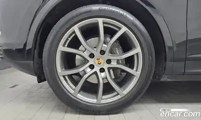 Porsche Cayenne 2022 3.0 Автомат в Москве № 165287, миниатюра 4