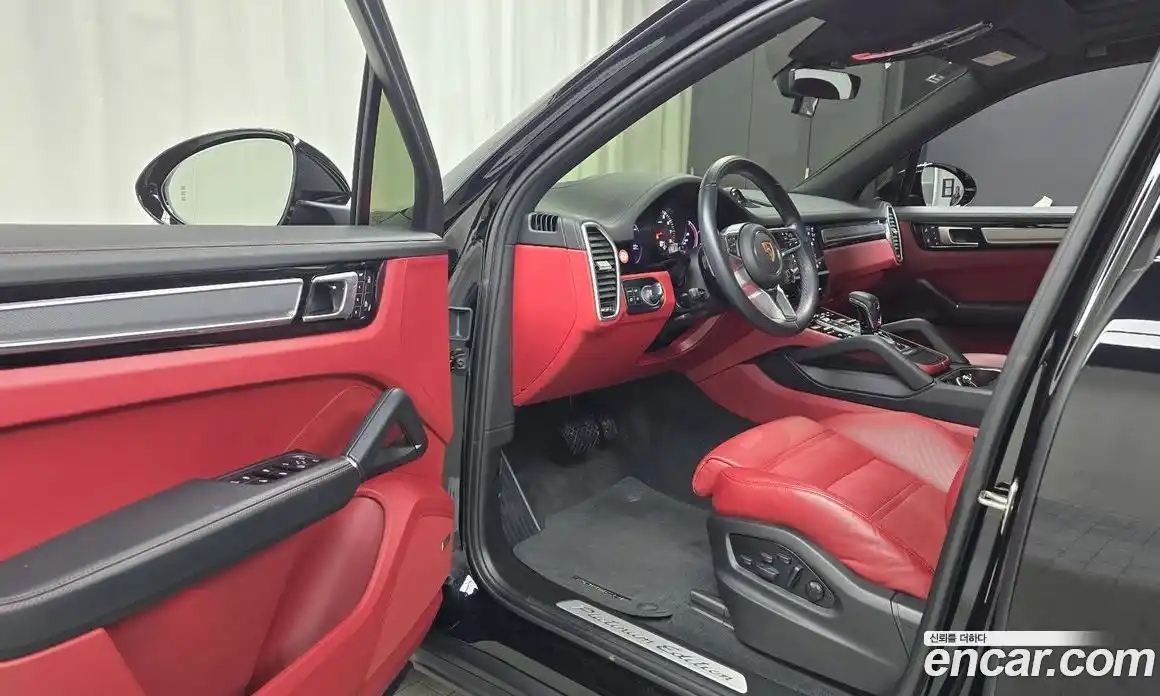 Porsche Cayenne 2022 3.0 Автомат в Москве № 165287, фото 5