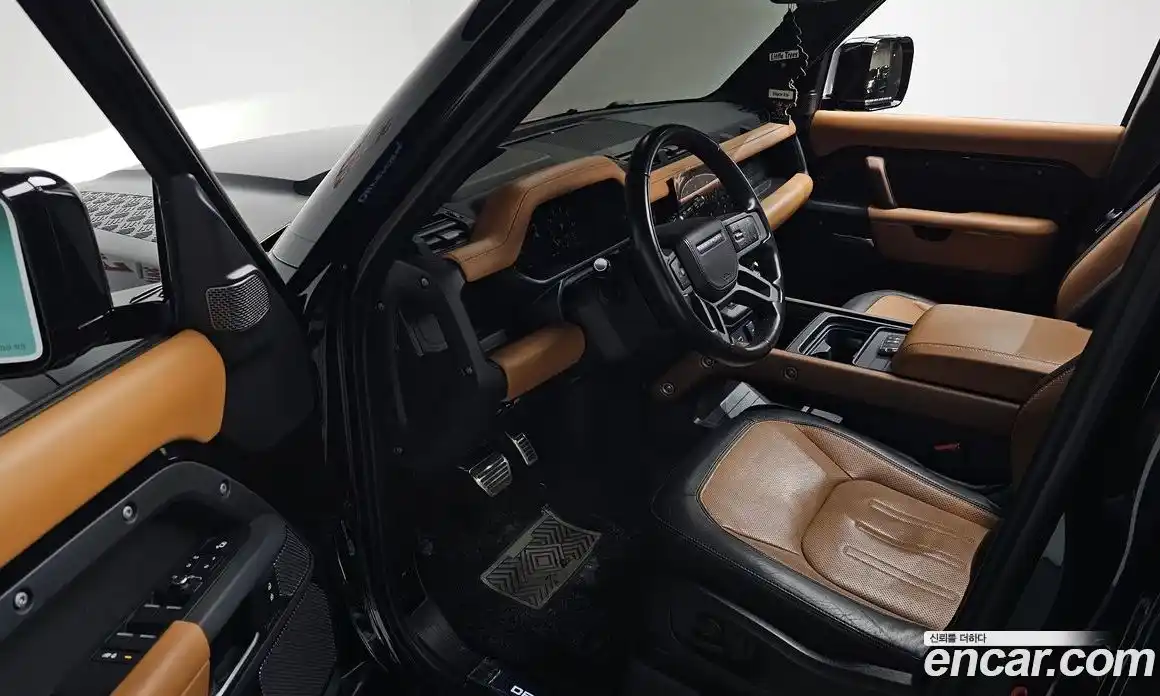 Land Rover Defender 2023 3.0 Автомат в Москве № 166198, фото 11