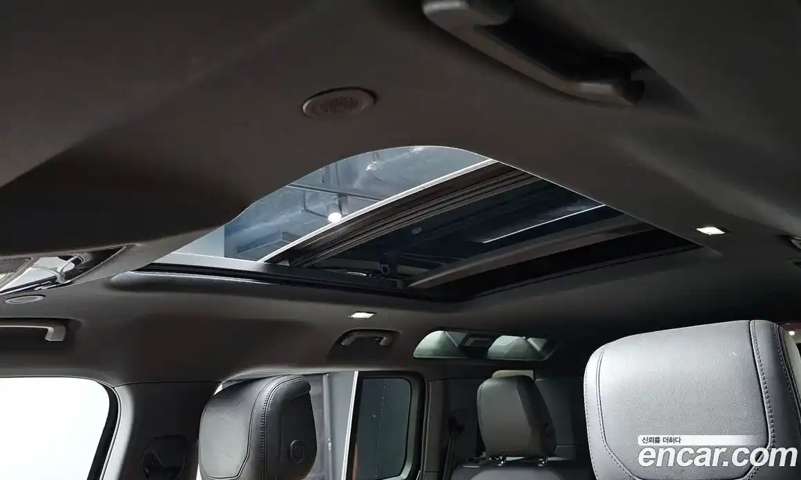 Land Rover Defender 2023 3.0 Автомат в Москве № 166198, фото 19