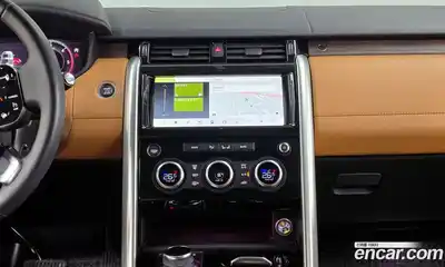 Land Rover Discovery 2019 3.0 Автомат в Москве № 166332, миниатюра 10
