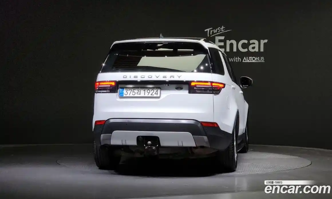 Land Rover Discovery 2019 2.0 Автомат в Москве № 166506, фото 16