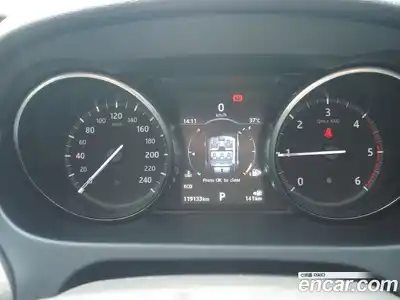 Land Rover Discovery Sport 2017 2.0 Автомат в Москве № 166861, миниатюра 8