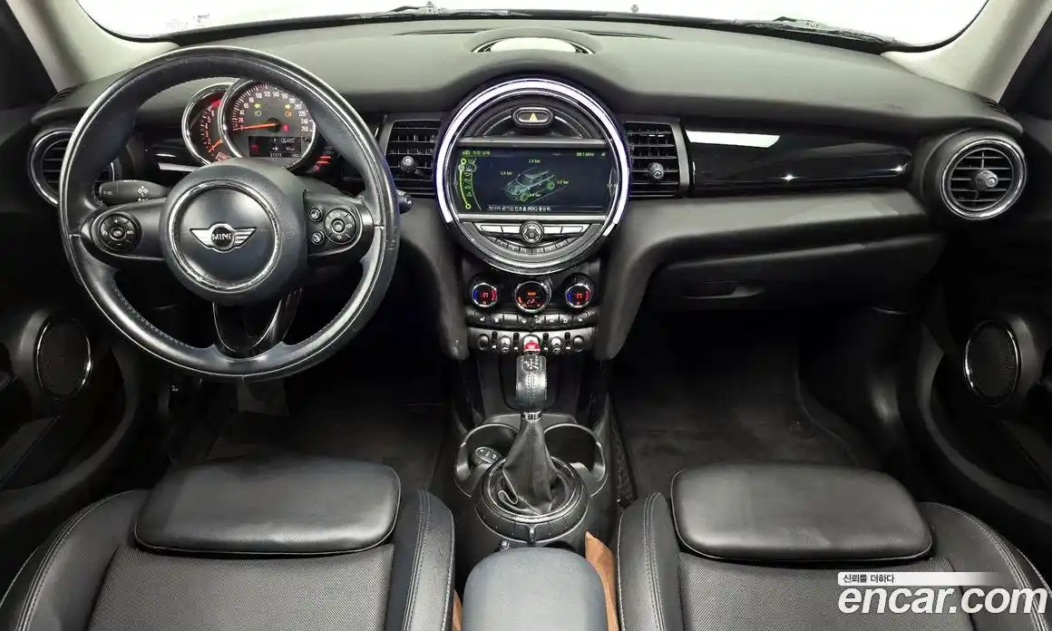 Mini Cooper 2015 1.5 Автомат в Москве № 167125, фото 7
