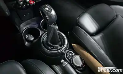 Mini Cooper 2015 1.5 Автомат в Москве № 167125, миниатюра 9