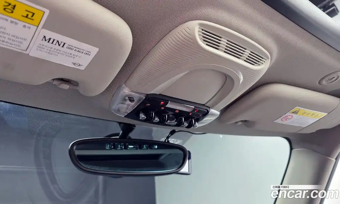 Mini Cooper 2017 1.5 Автомат в Москве № 167233, фото 16