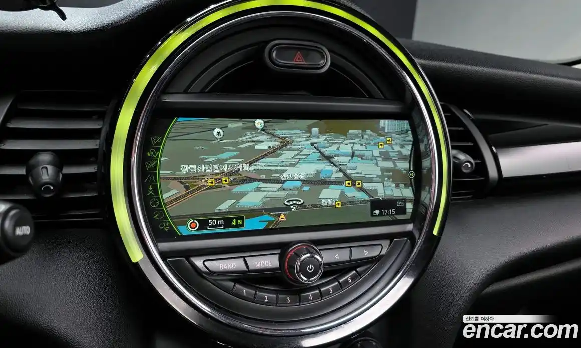 Mini Cooper 2017 1.5 Автомат в Москве № 167233, фото 20